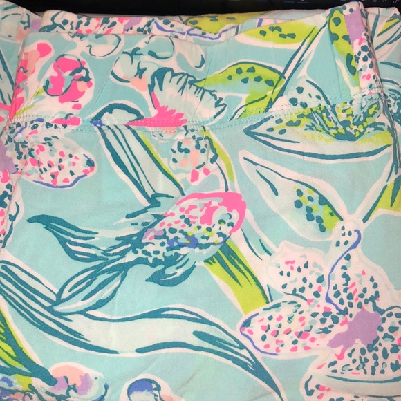 Lilly Pulitzer Pants - Picture 2 of 5